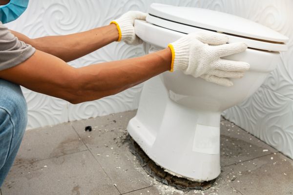 Cost of Toilet Removal in Akron