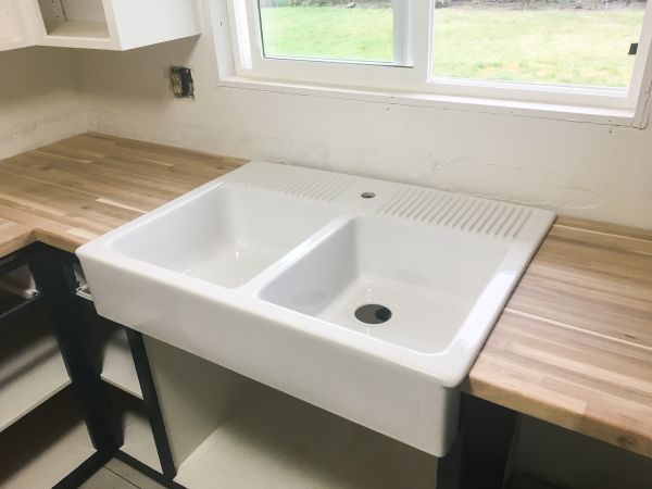 Cost of Chipped Sink Repair in Akron