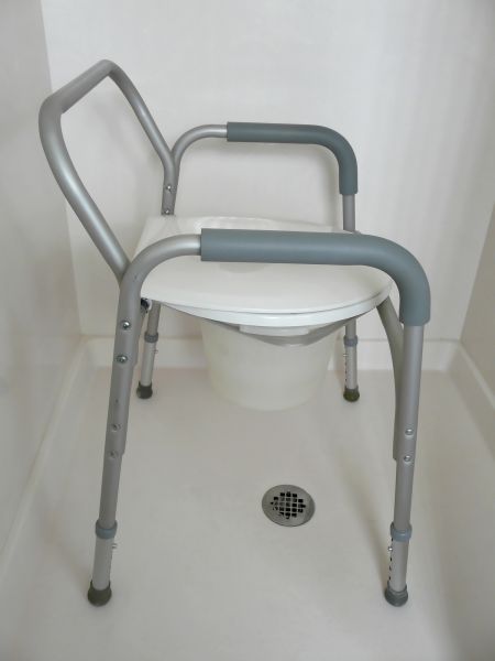 Cost of Commode Installation in Akron